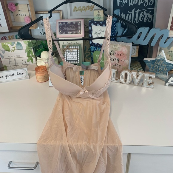 Victoria’s Secret Beige/Cream Slip Dress size 34D - Picture 7 of 16